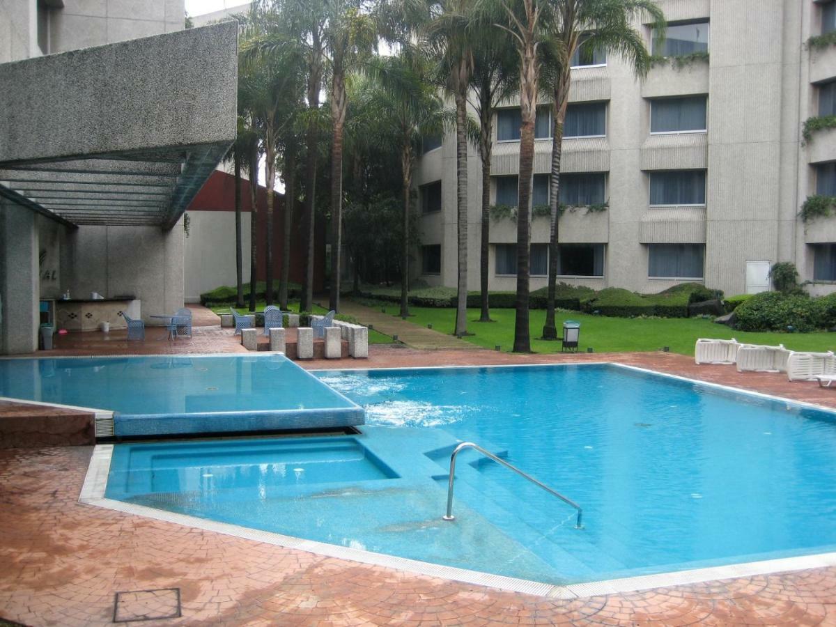 Отель Royal Pedregal Мехико Экстерьер фото Swimming pool